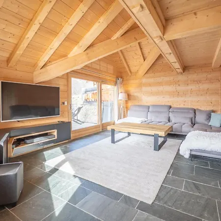 Beau Gustave 4 50m Piste Huez Express Chalet